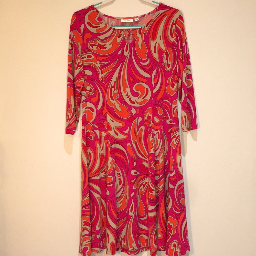 Susan Graver Hippie Long sleeve Dress Medium (Calf Length)